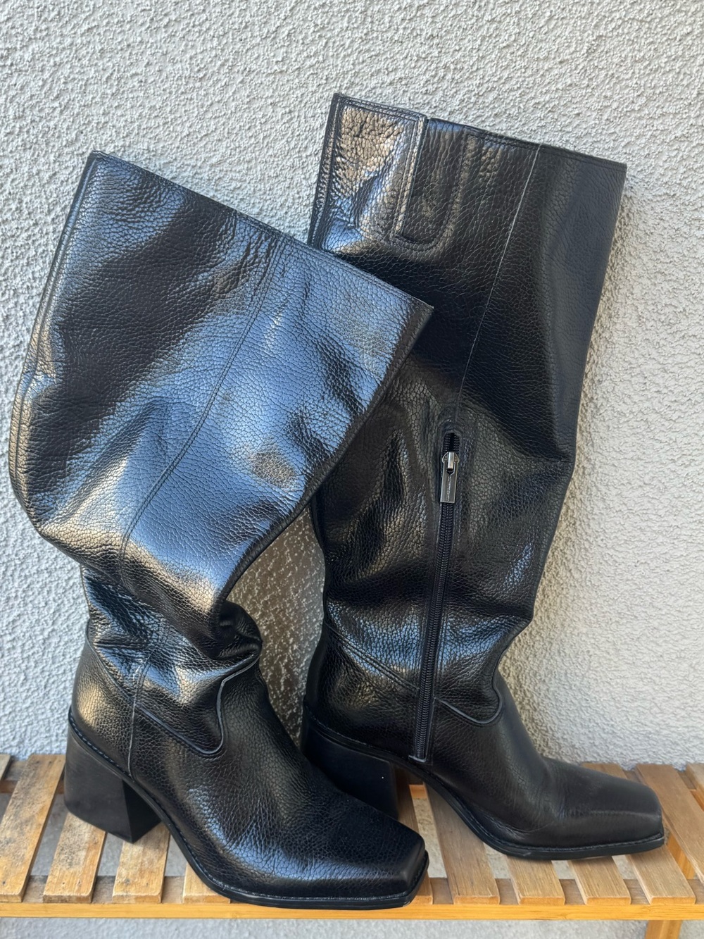 Vince Camuto Sangeti Black Leather Extra Wide-Calf Boots size 8